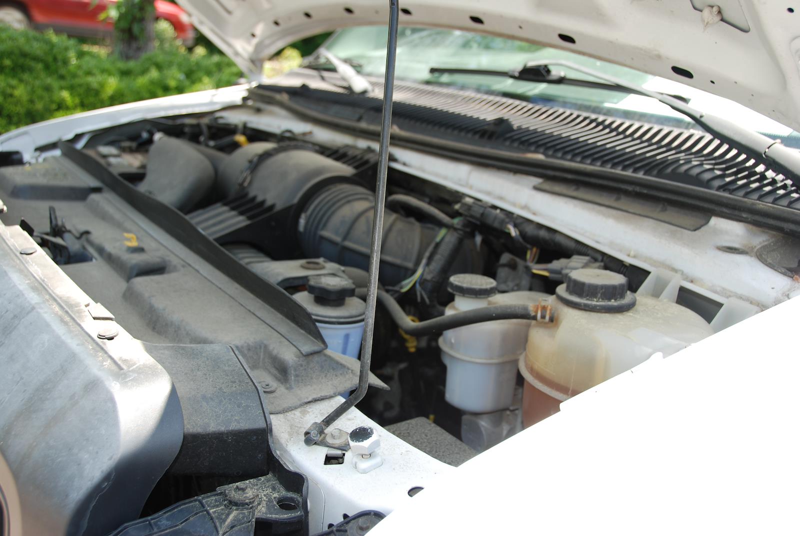 Used 2015 Ford E-350 - photo 18