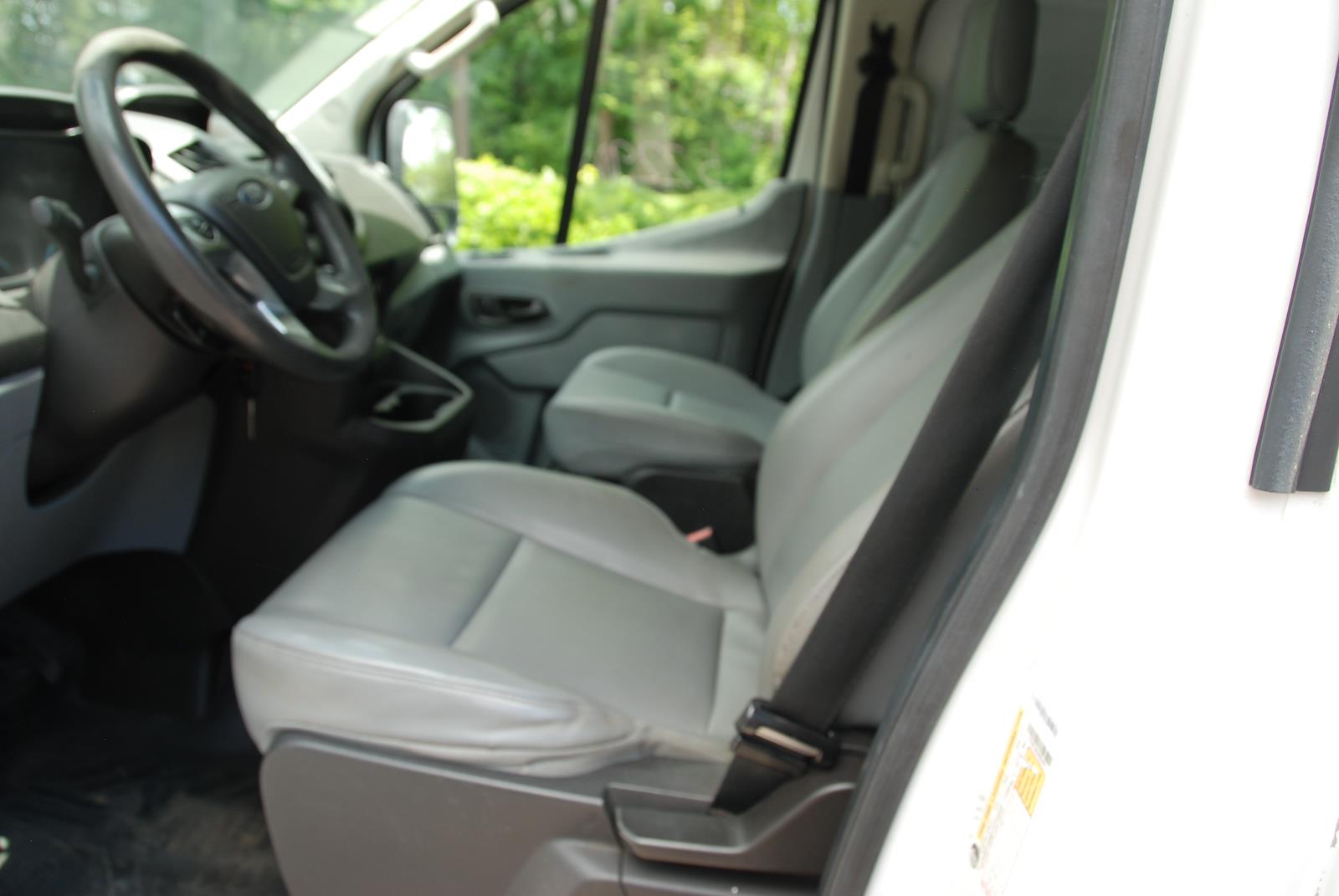 Used 2015 Ford Transit 150 - photo 12