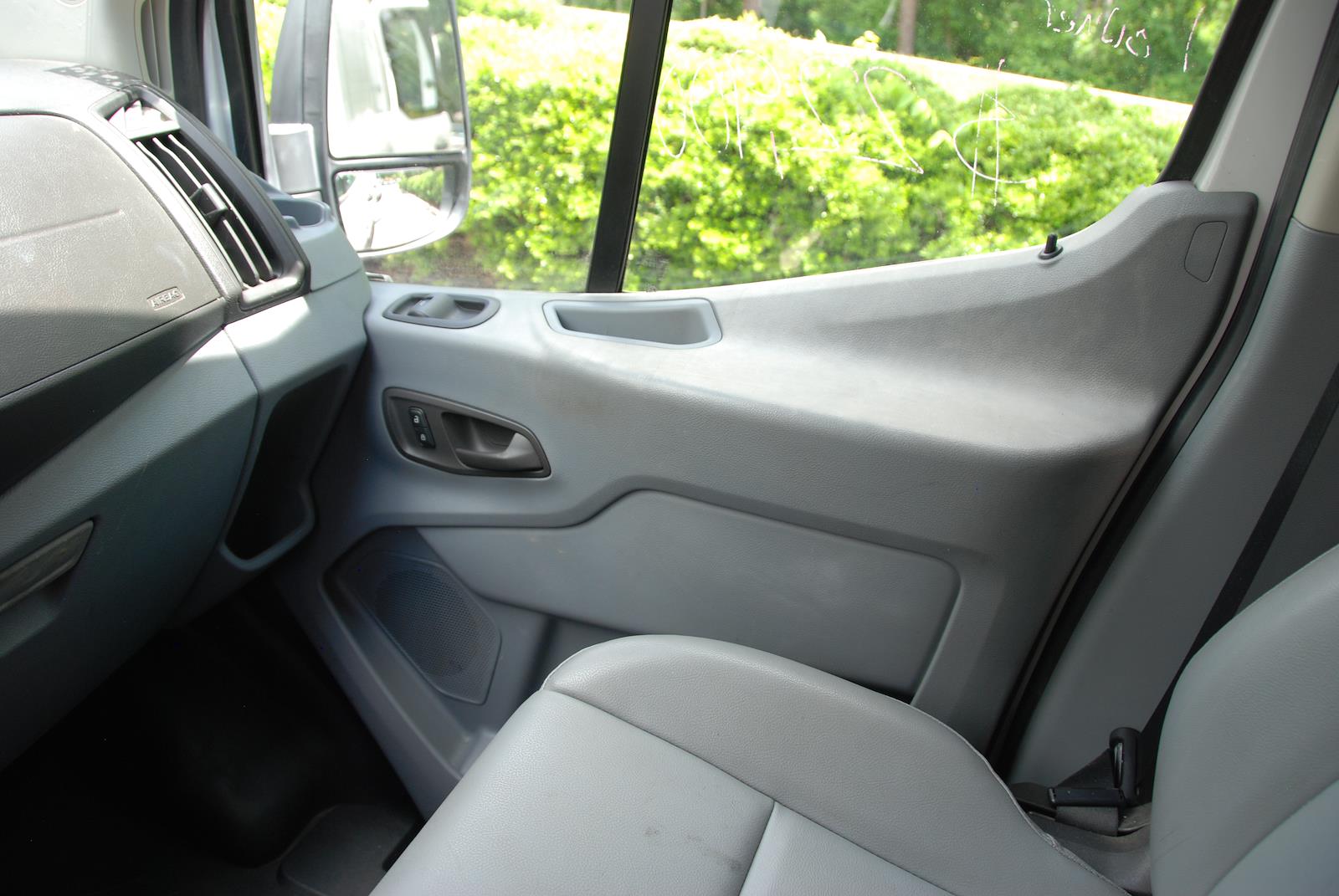 Used 2015 Ford Transit 150 - photo 18