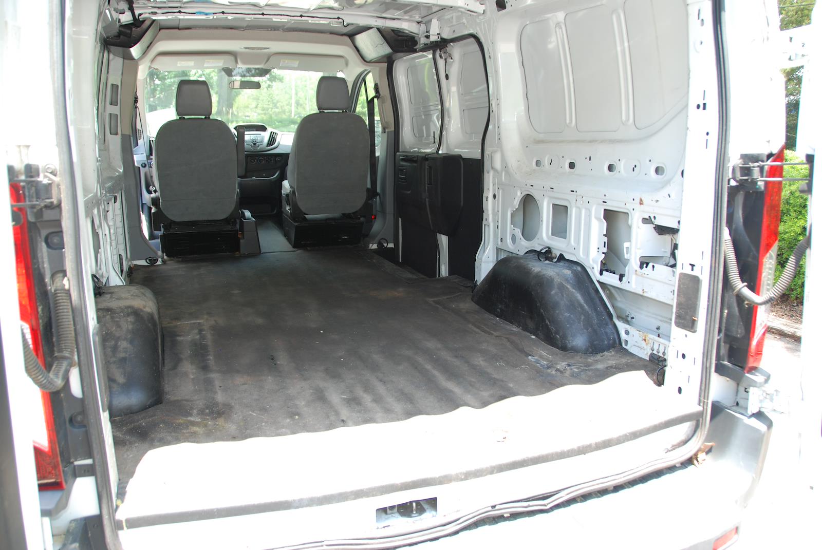 Used 2015 Ford Transit 150 - photo 19