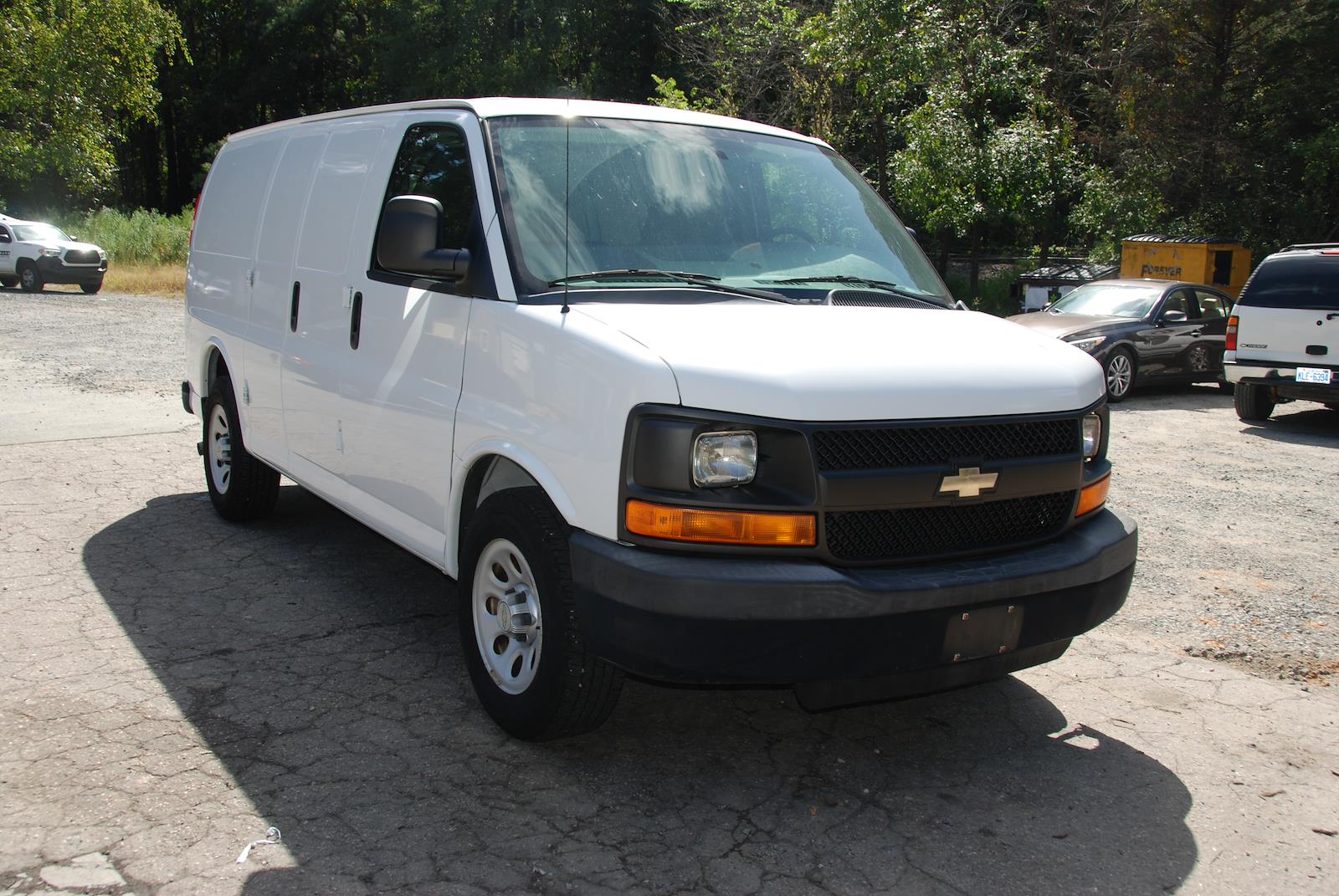 Used 2013 Chevrolet Express 1500 - photo 10