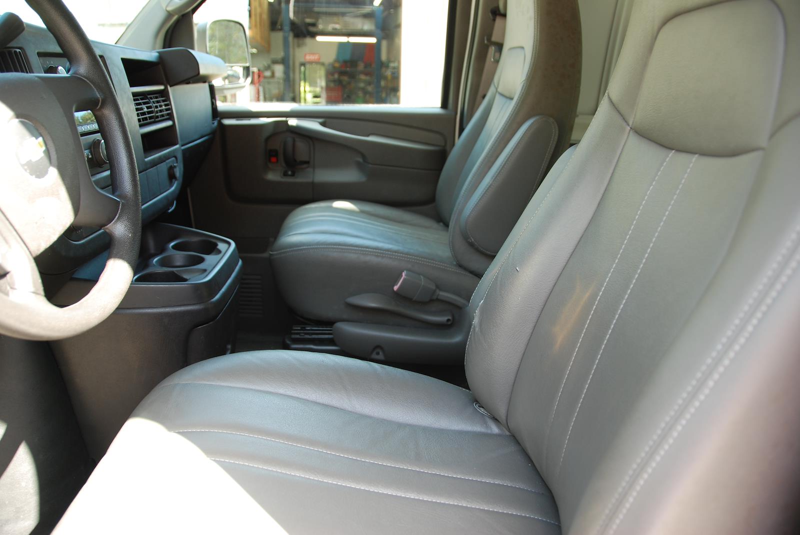 Used 2013 Chevrolet Express 1500 - photo 21