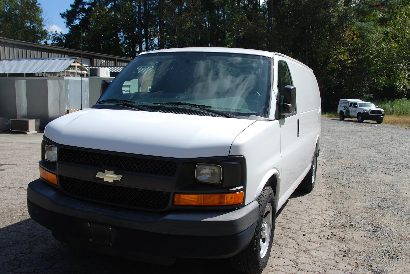 Used 2013 Chevrolet Express 1500 - photo 1