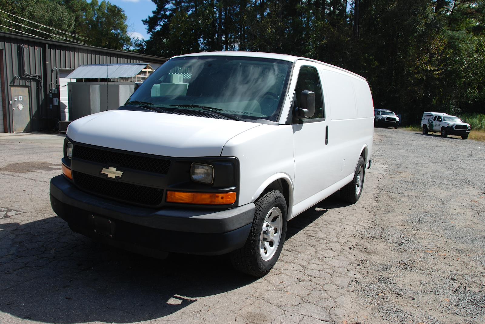 Used 2013 Chevrolet Express 1500 - photo 8