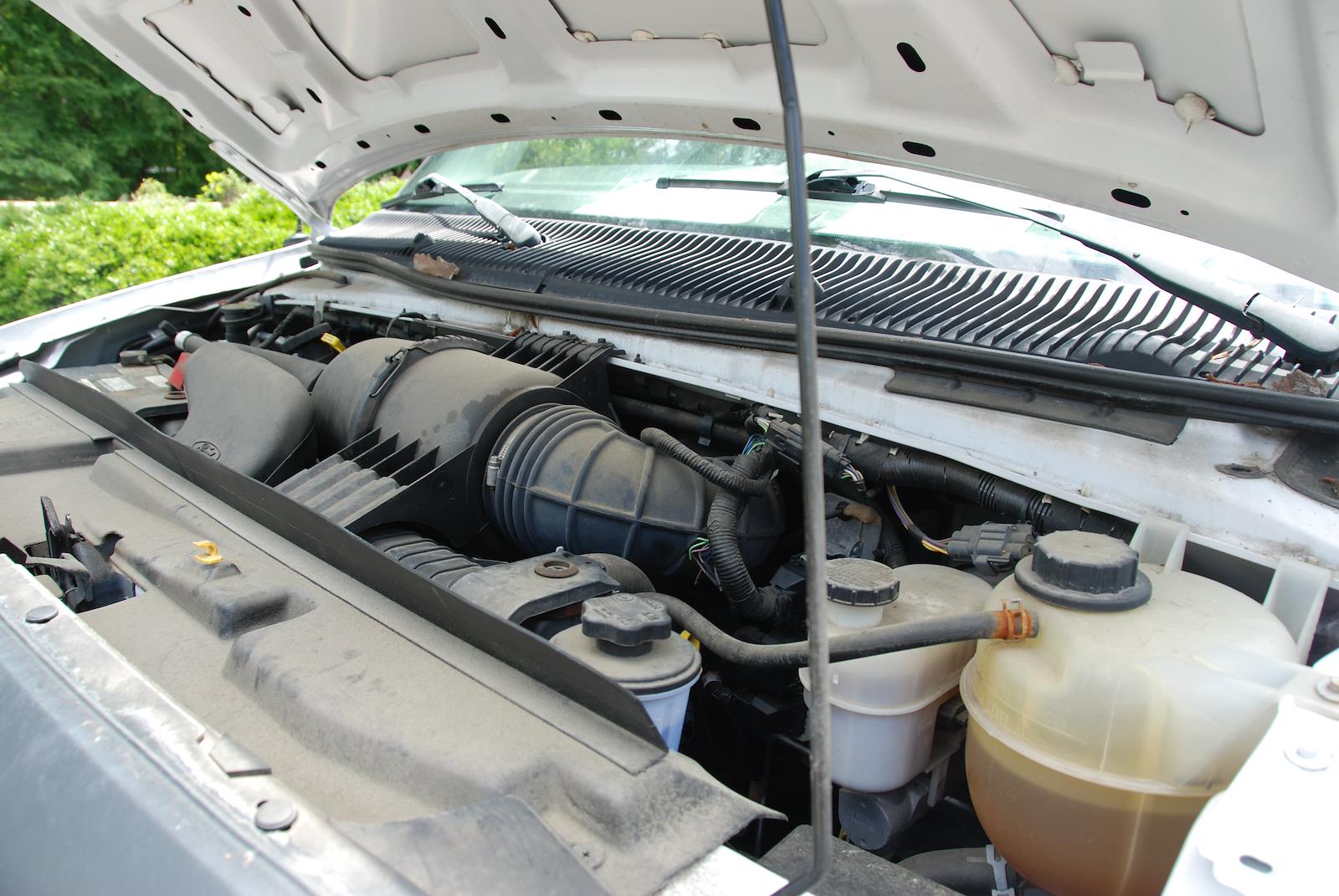 Used 2015 Ford E-350 - photo 24