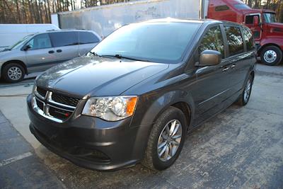 Used 2016 Dodge Grand Caravan SE Minivan for sale #2C4RDGBG5GR364929 - photo 2