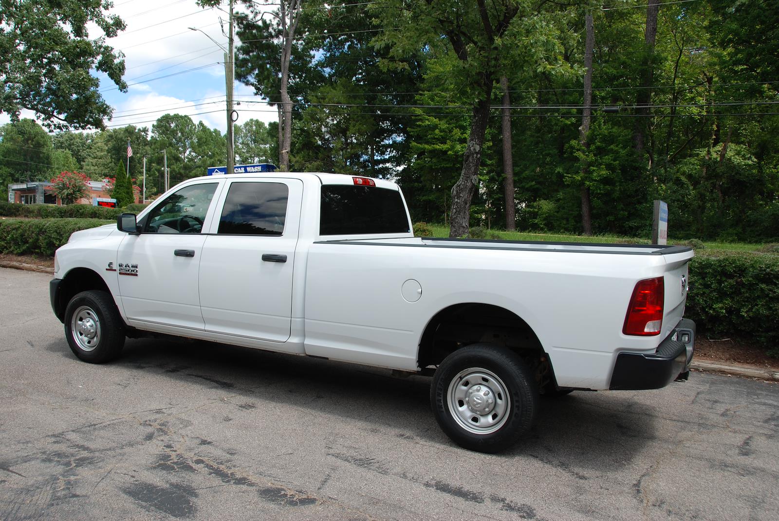 Used 2016 Ram 2500 - photo 2