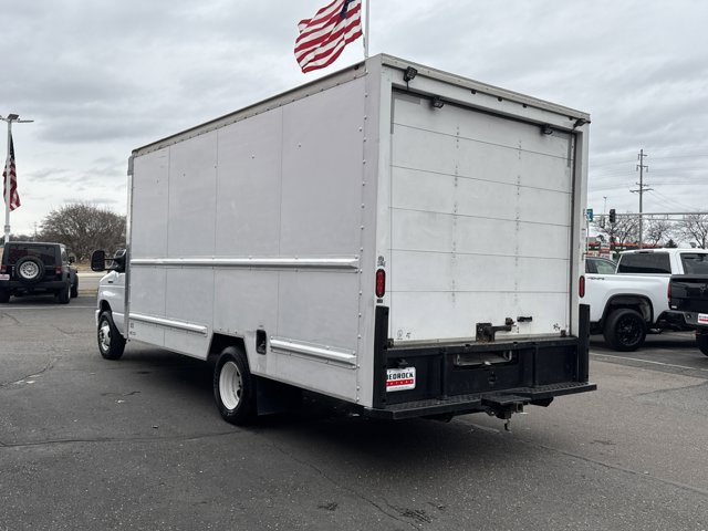 Used 2019 Ford E-350 - photo 27