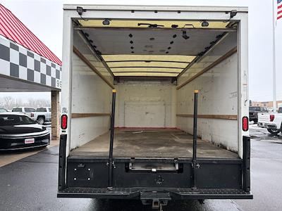 Used 2019 Ford E-350 - photo 1