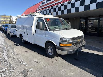 Used 2014 Chevrolet Express 3500 - photo 1