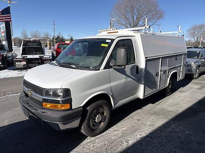 Used 2014 Chevrolet Express 3500 - photo 1
