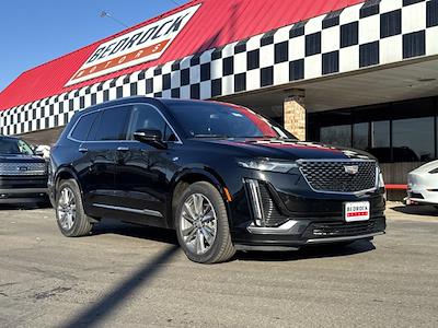 Used 2021 Cadillac XT6 - photo 1