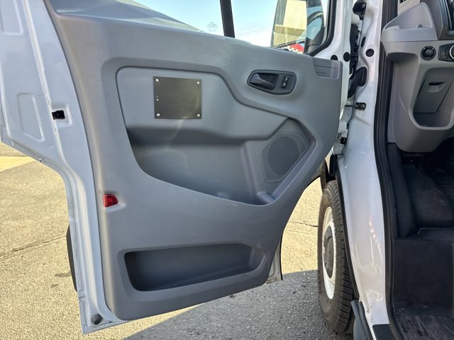 Used 2019 Ford Transit 250 - photo 15
