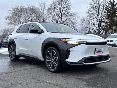 Used 2024 Toyota bZ4X - photo 1