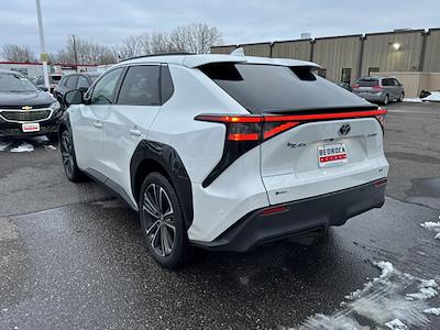 Used 2024 Toyota bZ4X - photo 1