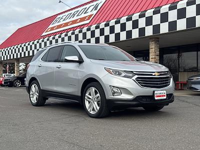 Used 2021 Chevrolet Equinox - photo 1