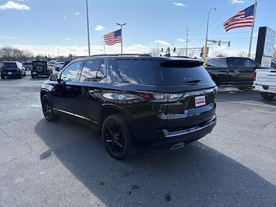 Used 2020 Chevrolet Traverse - photo 1