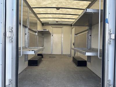 Used 2021 Chevrolet Express 3500 - photo 2