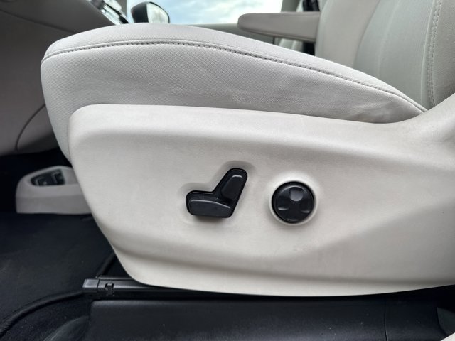 Used 2017 Chrysler Pacifica - photo 17