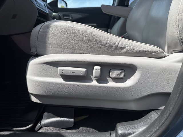 Used 2016 Honda Pilot - photo 17