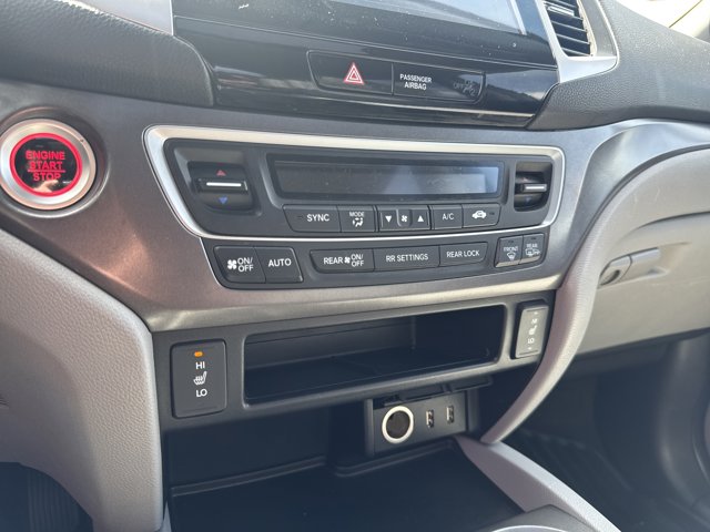Used 2016 Honda Pilot - photo 25