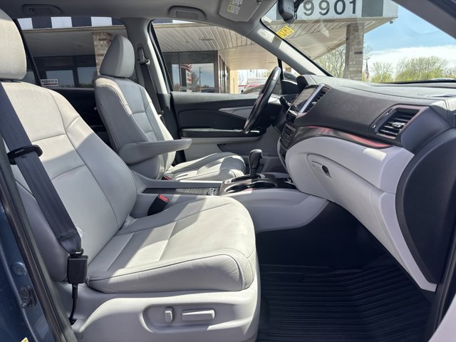 Used 2016 Honda Pilot - photo 29