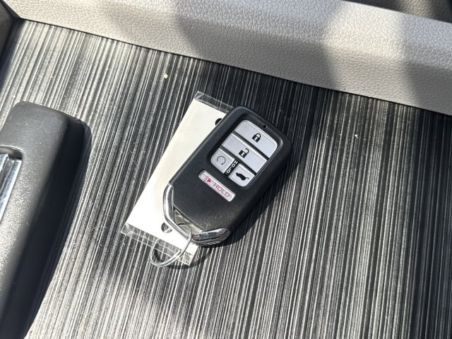Used 2016 Honda Pilot - photo 38