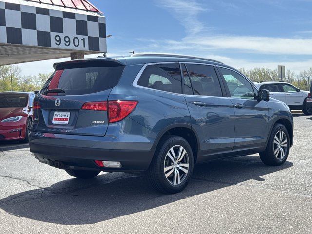 Used 2016 Honda Pilot - photo 9