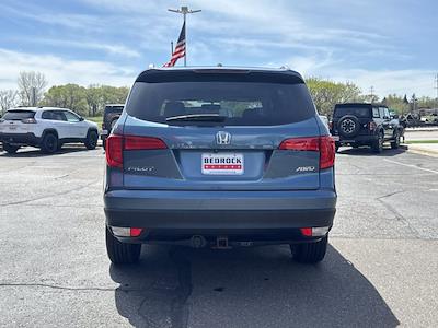Used 2016 Honda Pilot - photo 2