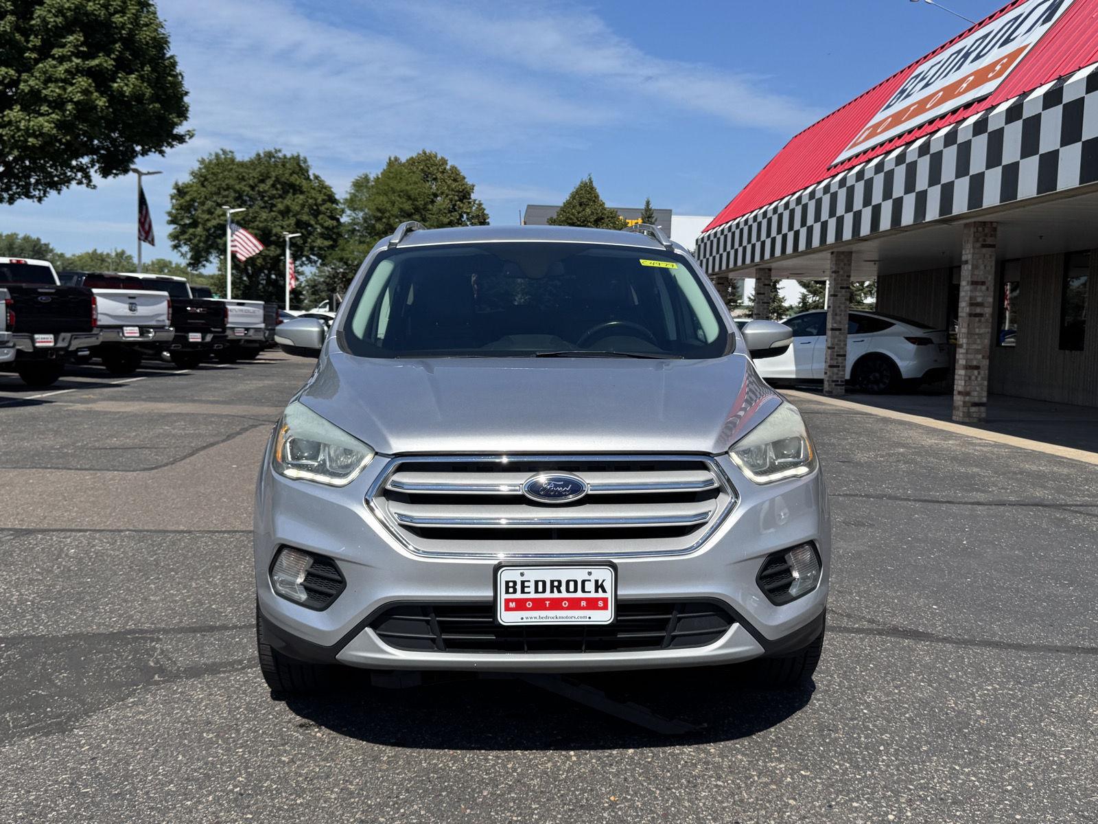 Used 2017 Ford Escape - photo 2