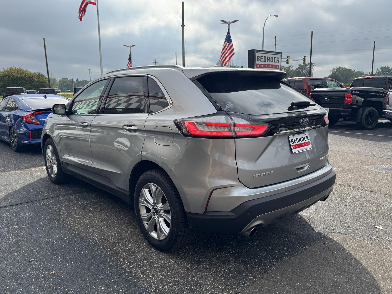 Used 2020 Ford Edge - photo 2