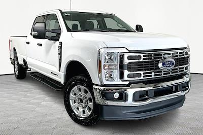 Used 2024 Ford F-250 - photo 1