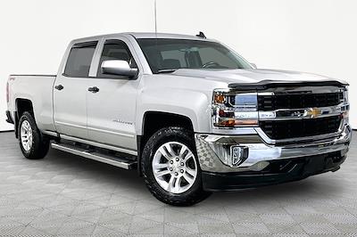Used 2018 Chevrolet Silverado 1500 - photo 1