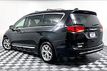 2017 Chrysler Pacifica FWD Minivan for sale #17639 - photo 4