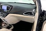 2017 Chrysler Pacifica FWD Minivan for sale #17639 - photo 9
