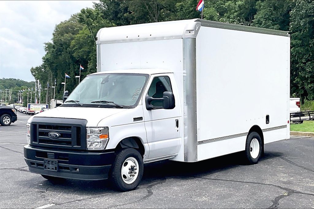New 2024 Ford E-450 - photo 1