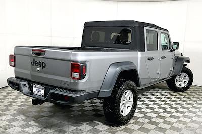 Used 2020 Jeep Gladiator - photo 1