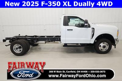 New 2025 Ford F-350 - photo 1