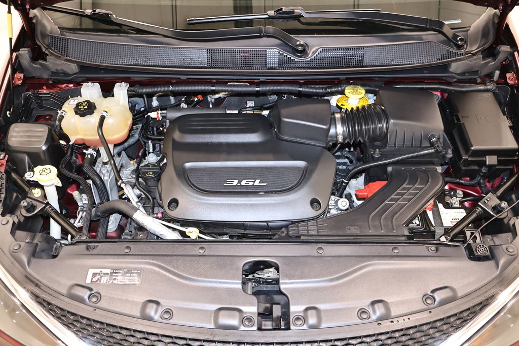 Used 2017 Chrysler Pacifica - photo 44