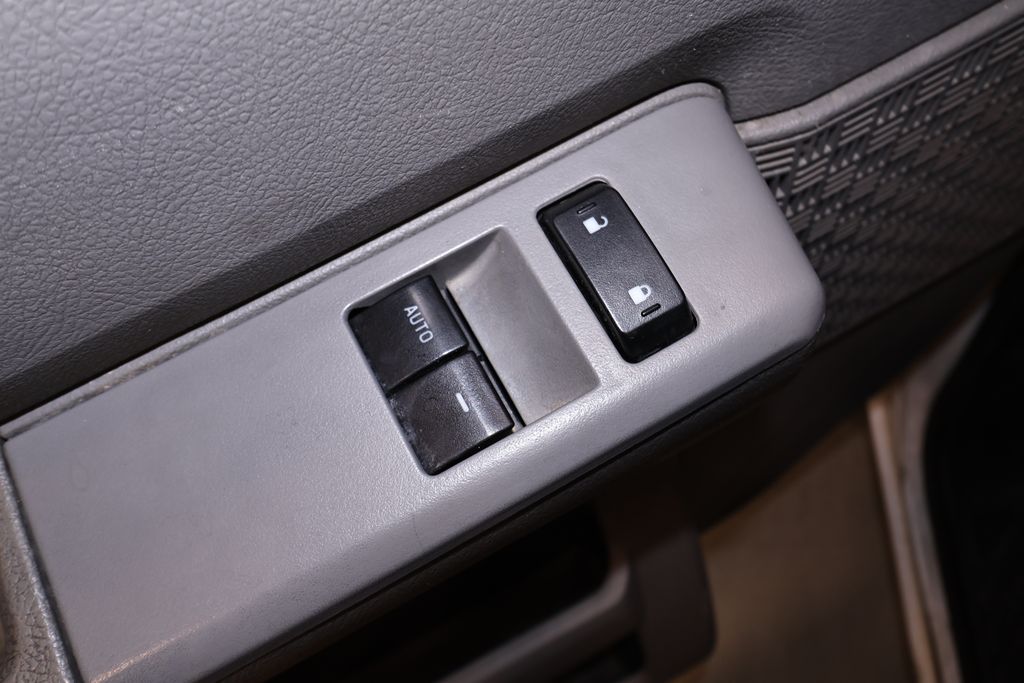 Used 2019 Ford E-450 - photo 17