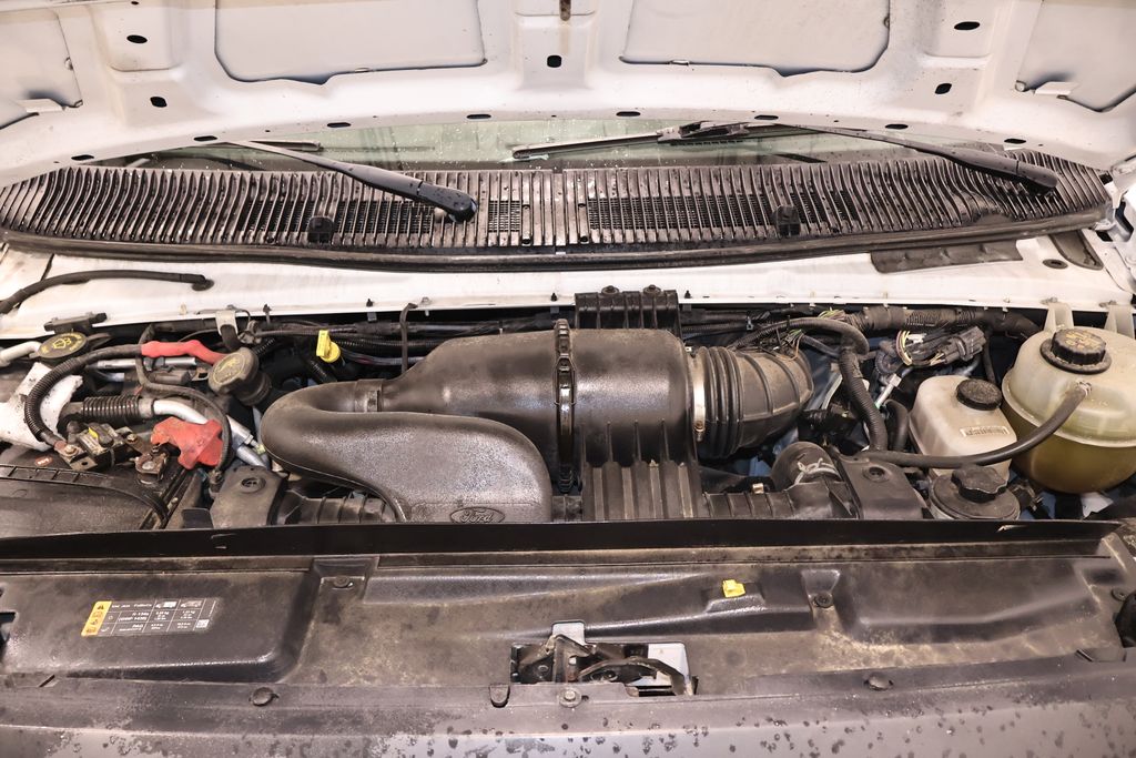 Used 2019 Ford E-450 - photo 35