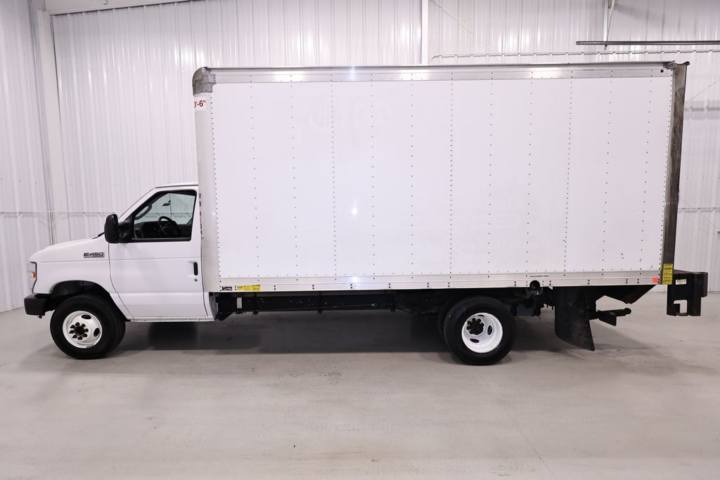 Used 2019 Ford E-450 - photo 8