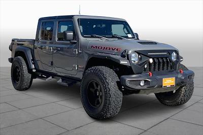Used 2023 Jeep Gladiator - photo 1