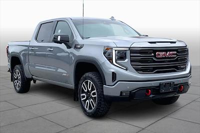 Used 2024 GMC Sierra 1500 - photo 1