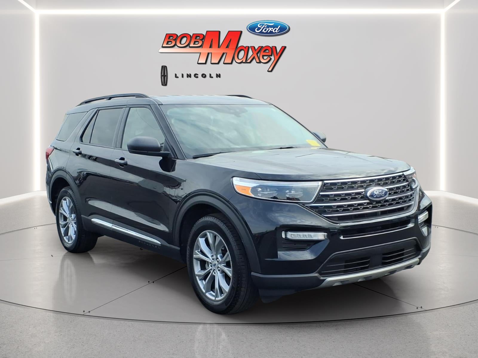 Used 2023 Ford Explorer - photo 6