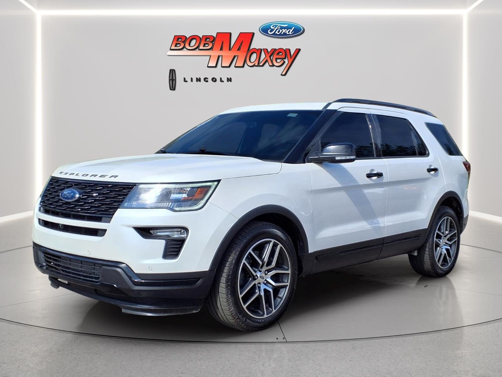 Used 2019 Ford Explorer - photo 1