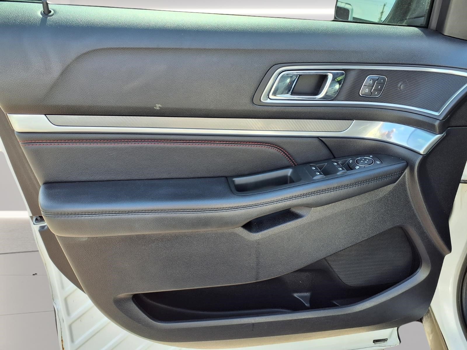 Used 2019 Ford Explorer - photo 15