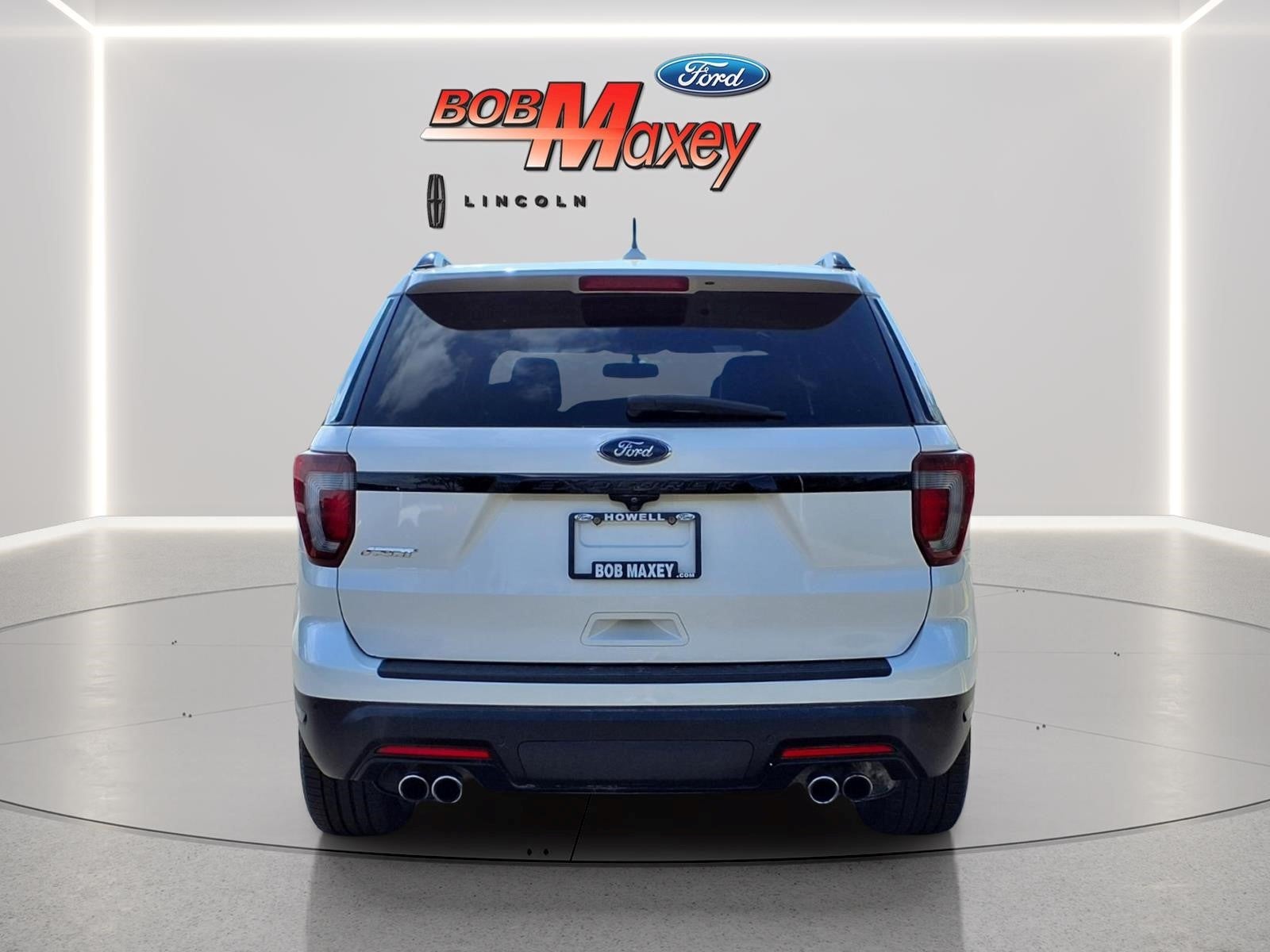 Used 2019 Ford Explorer - photo 8