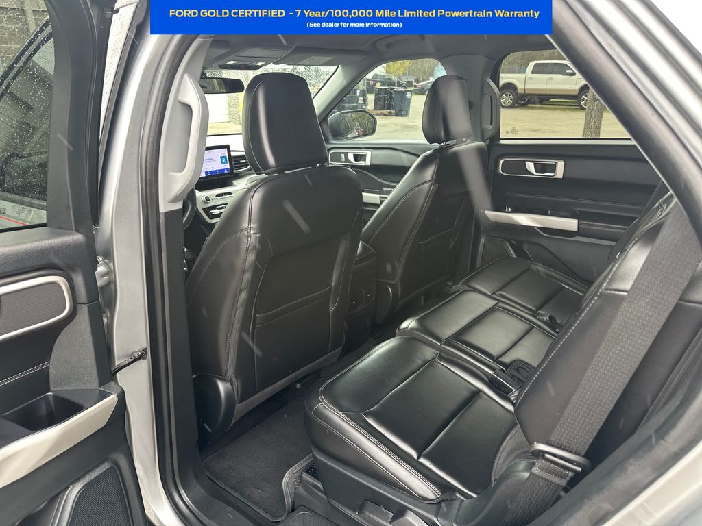 Used 2024 Ford Explorer - photo 29