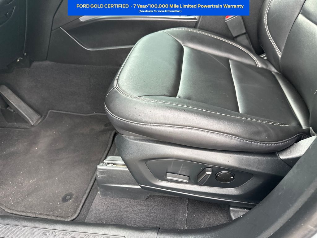 Used 2024 Ford Explorer - photo 10
